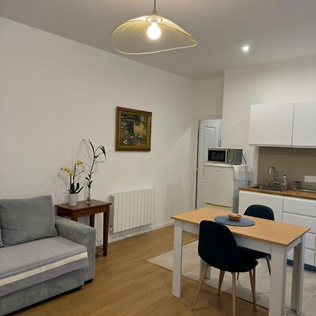 Appartement Meuble Tout Confort Chalon-sur-Saone Bagian luar foto