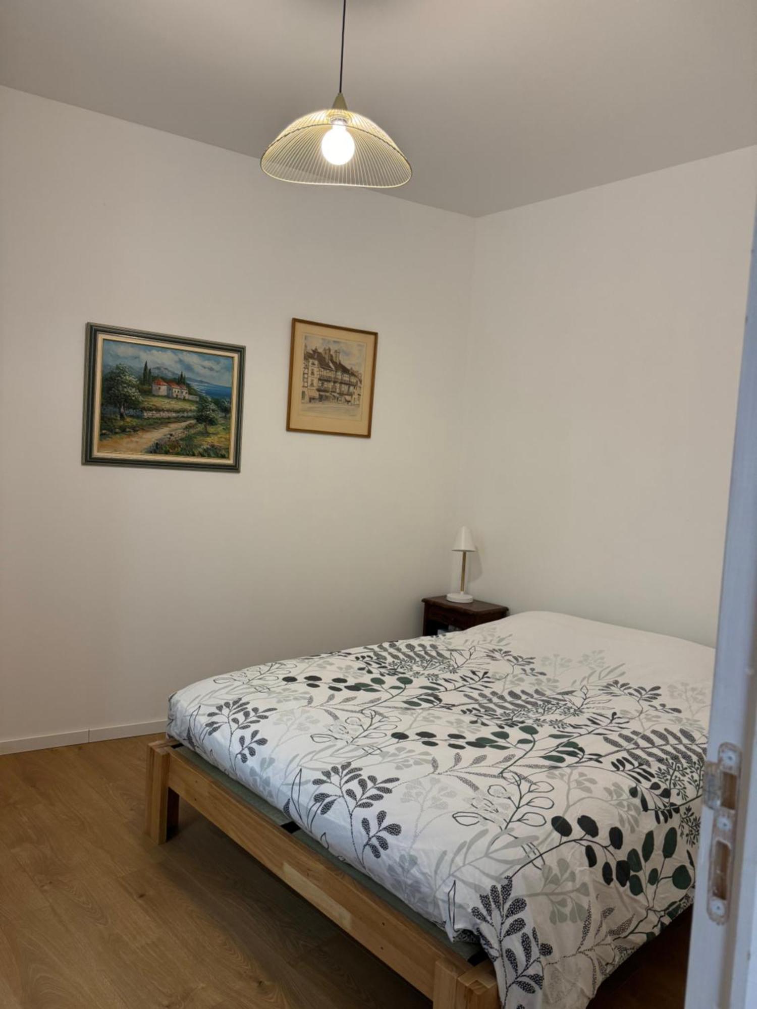 Appartement Meuble Tout Confort Chalon-sur-Saone Bagian luar foto