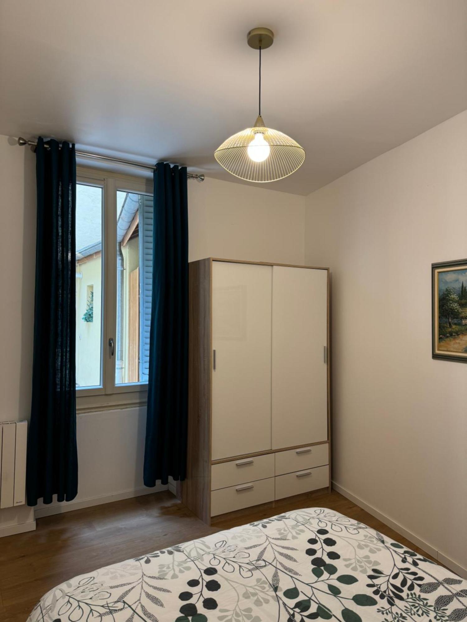 Appartement Meuble Tout Confort Chalon-sur-Saone Bagian luar foto
